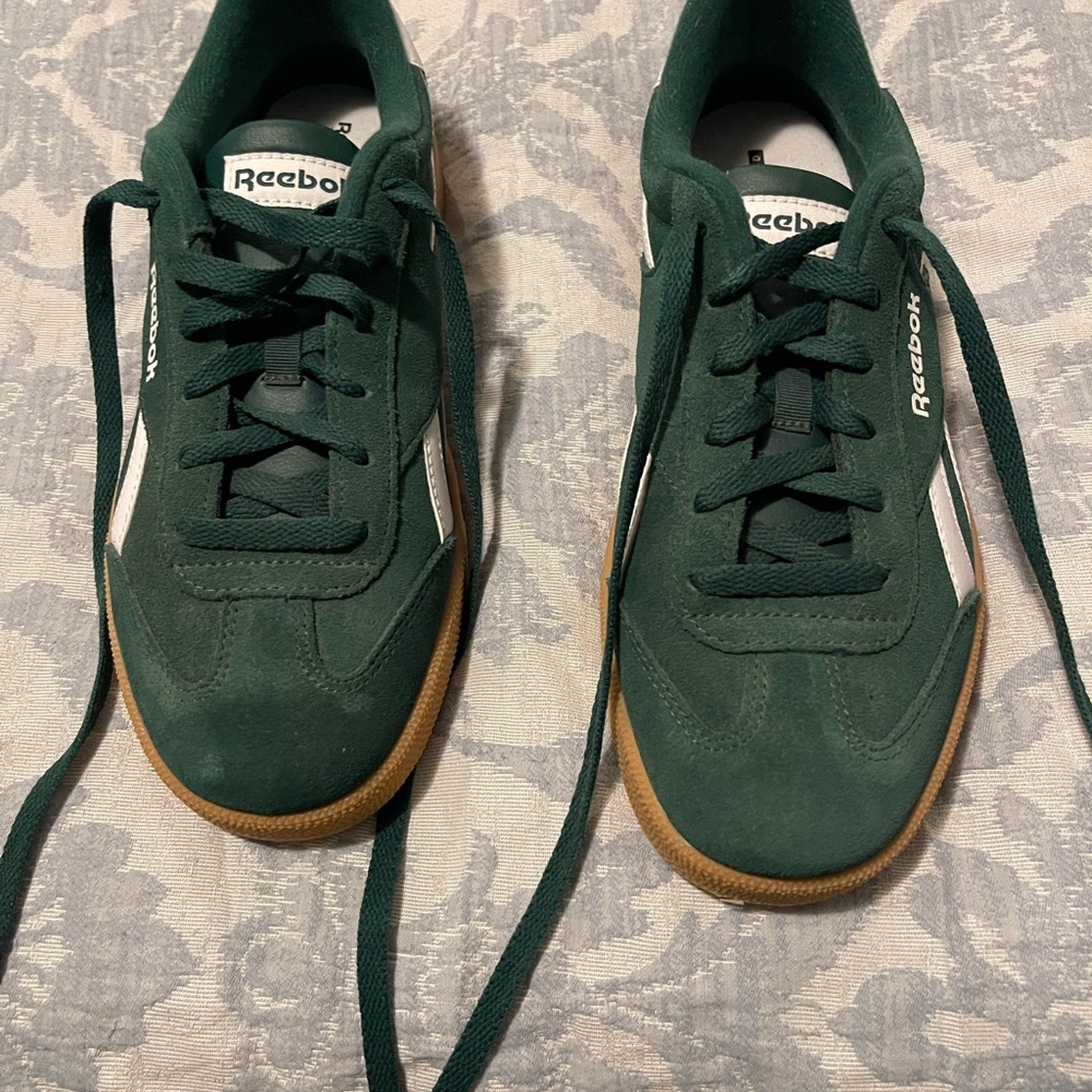 Reebok Forest Green Sneakers with Gum Sole